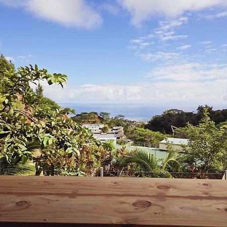 Fare Toahana, Accommodation With A Ocean View 帕皮提 外观 照片